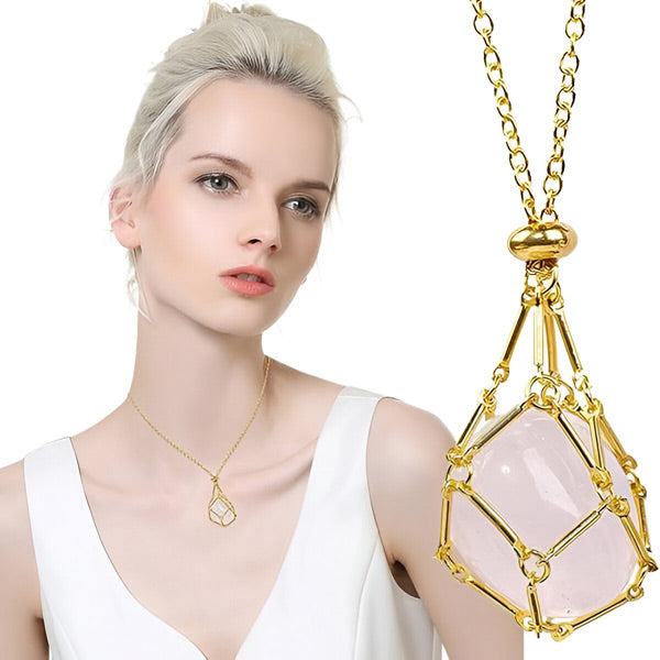 Luxurious Necklace with Crystal