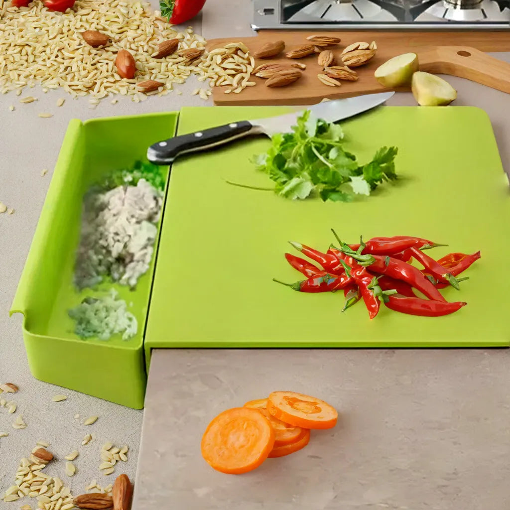 2 - In-1 Cutting Board with Collection Tray