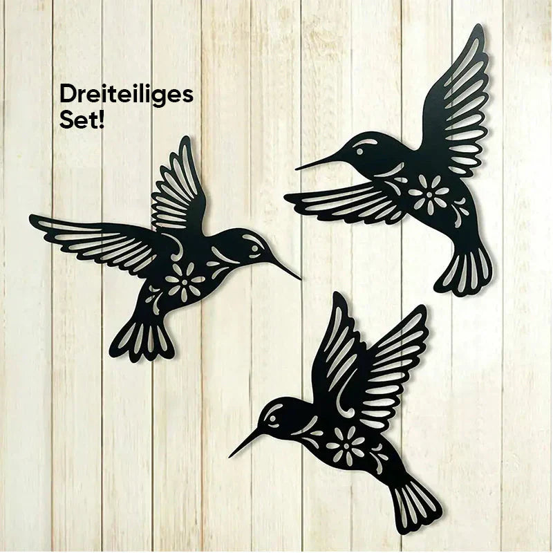 Wall Decoration with Stylish Bird Motifs