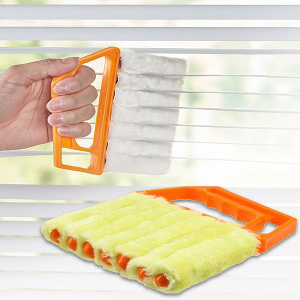 Blind Cleaner Made From Microfibre