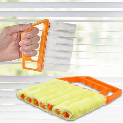 Blind Cleaner Made From Microfibre