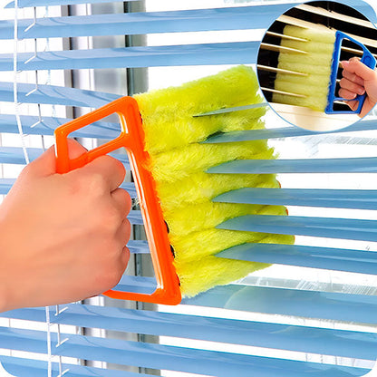 Blind Cleaner Made From Microfibre
