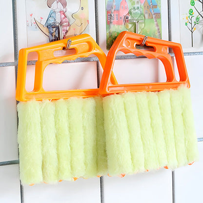 Blind Cleaner Made From Microfibre