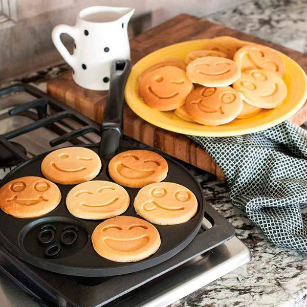 Pancake Pan with Smiley Motifs