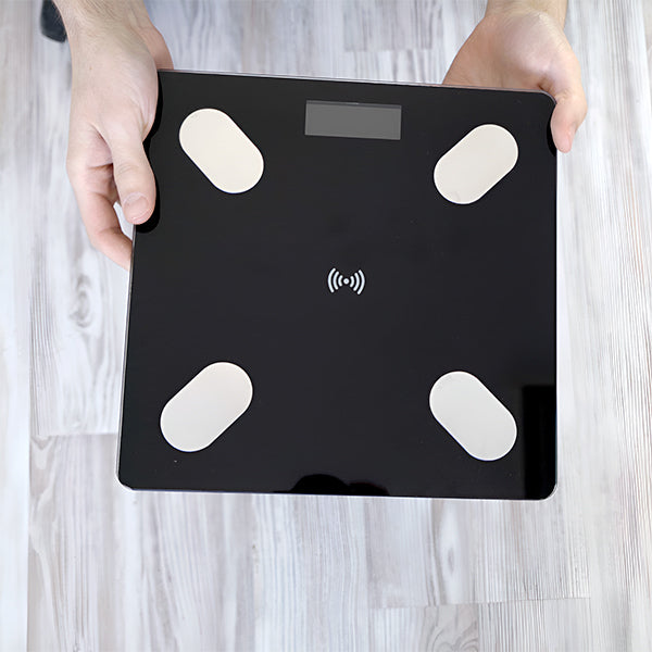 Digital Smart Scales with Body Data Tracking