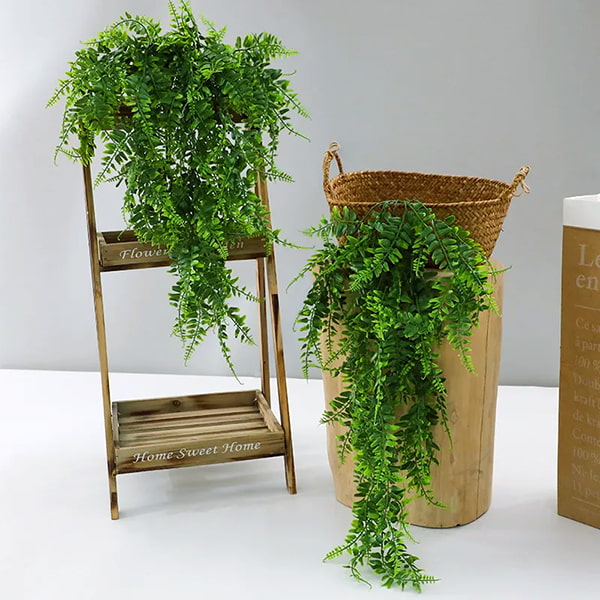 Artificial Fern Plant with Lifelike Structure