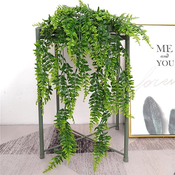 Artificial Fern Plant with Lifelike Structure