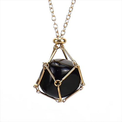 Luxurious Necklace with Crystal