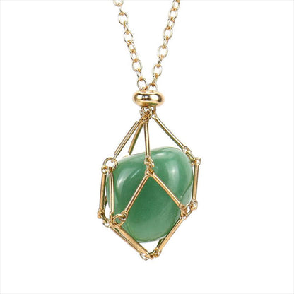 Luxurious Necklace with Crystal