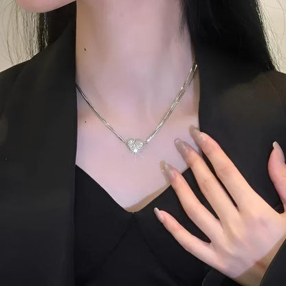 Elegant Magnetic Heart Necklace