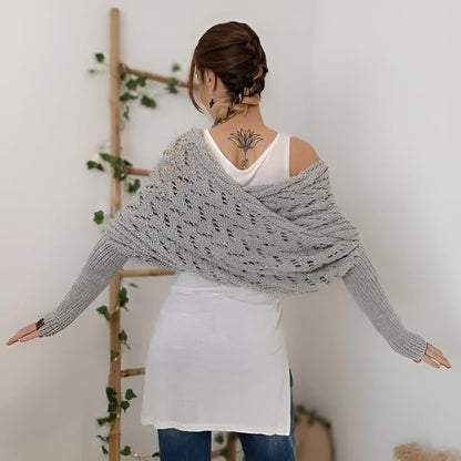 Warm Scarf with Sleeves - Cosy & Stylish