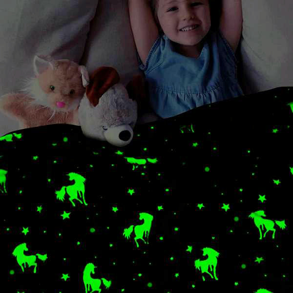 Luminous Blanket with Star Pattern