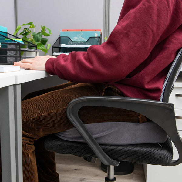 Seat Cushion with Ergonomic Design