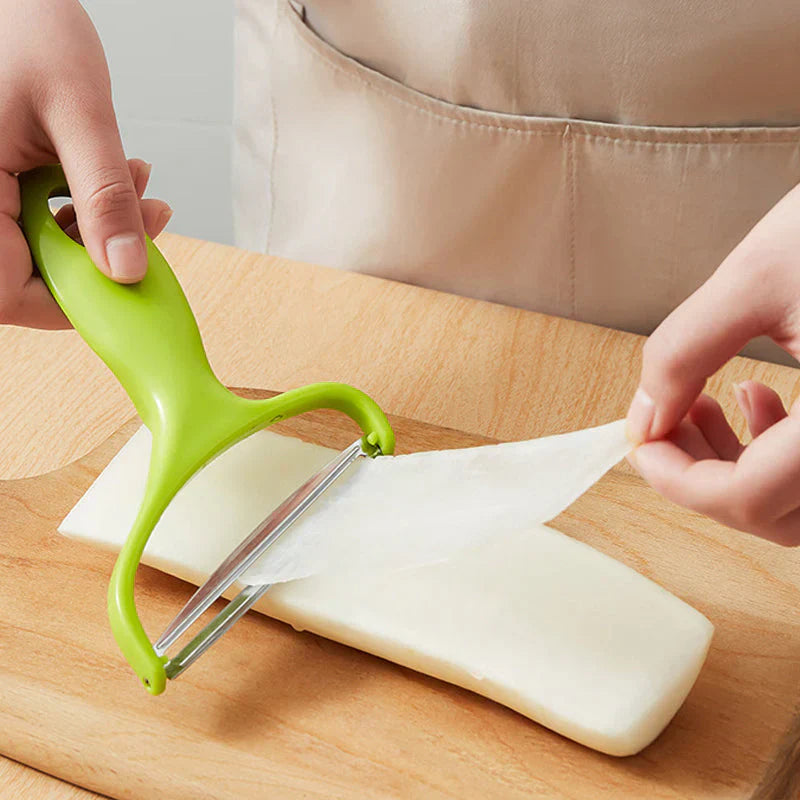 Wide Stainless Steel Peeler for Fruit and Vegetables