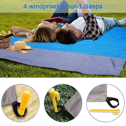 Compact Outdoor Blanket for Picnics & Beach Holidays