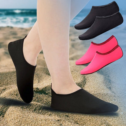 Water - Repellent Socks with Non - Slip Sole