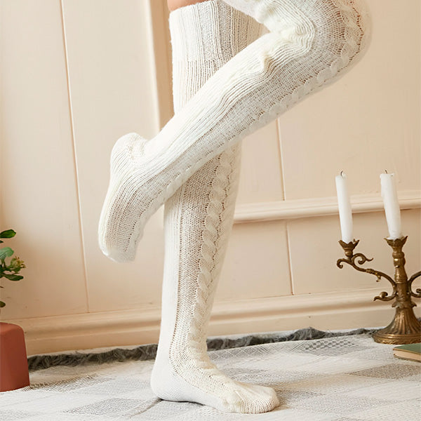 Comfortable Overknee Socks for a Perfect Fit